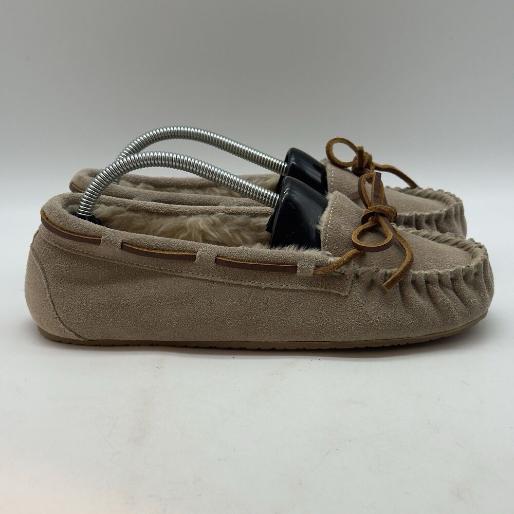 Minnetonka Cally Moccasin Slippers Women’s 7 Tan Suede Sherpa Lined Casual Shoes